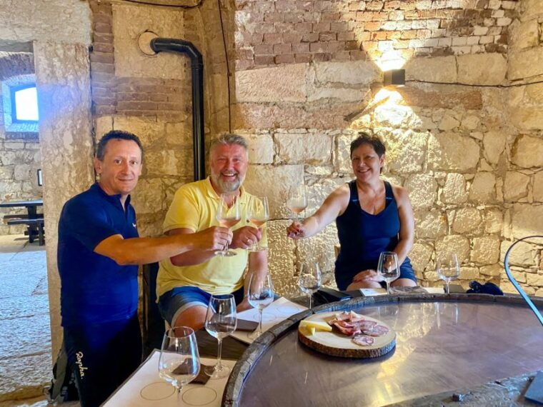 pastrengo-e-bike-tour-and-wine-tasting-in-the-castle