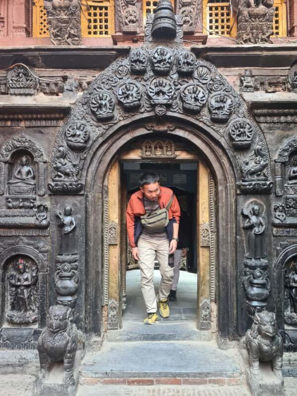 Patan: Guided Alleyway Walking Tour - Key Points