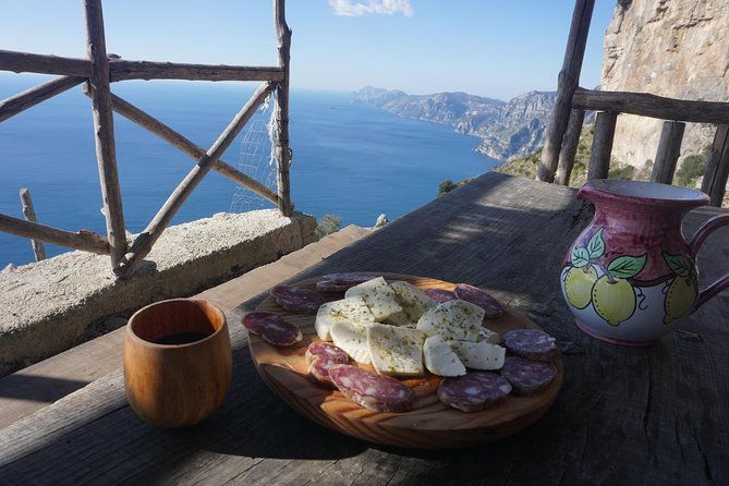 path-of-gods-hike-with-food-experience-at-shepherds-hut