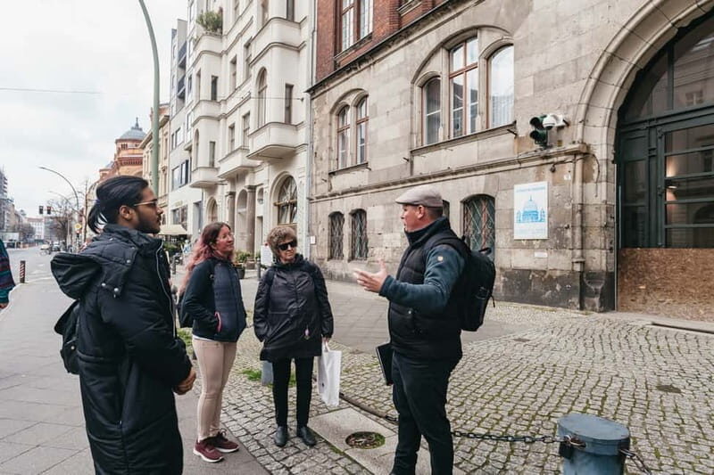 Path of Resistance: Berlins Hidden Holocaust Stories - FAQ