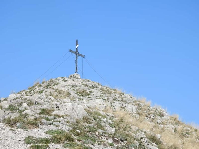 Paths of the Gods Alto - Discovering the Mountain Majesty of Monte Faito