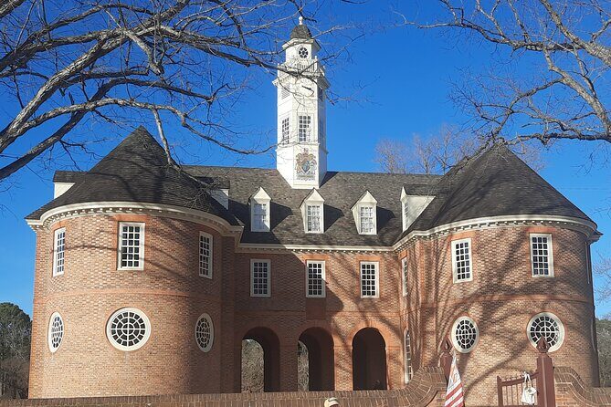 Patriots Tour of Colonial Williamsburg or Williamsburg 101 - Practical Details & Booking