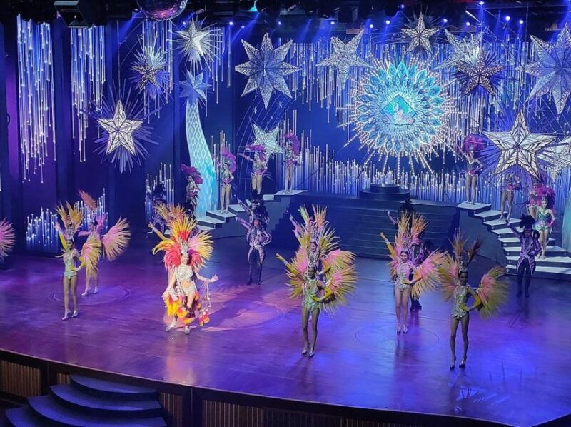 pattaya-alcazar-cabaret-show-vip-seat-with-private-transfer