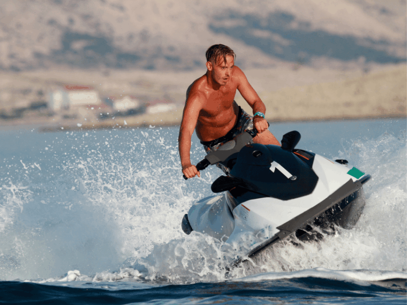 pattaya-beach-jet-ski-adventure