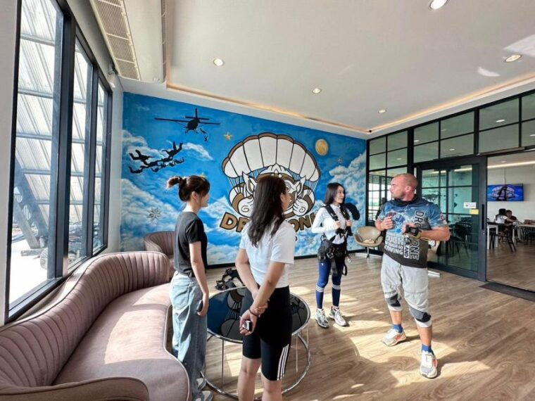 pattaya-dropzone-tandem-skydive-experience-with-ocean-views