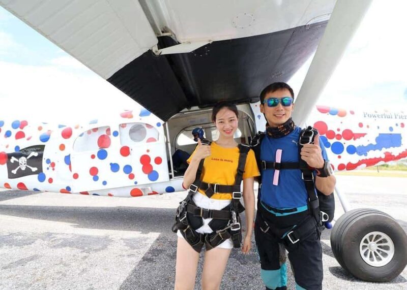 Pattaya: Dropzone Tandem Skydive with Return Transfer - Key Points