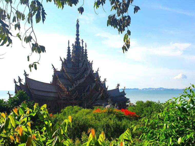 pattaya-highlights-tour-with-tasting-and-sanctuary-of-truth