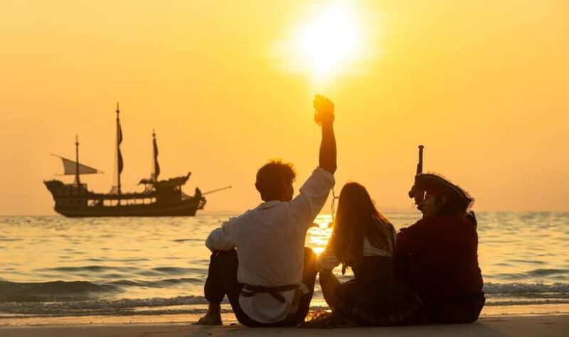 Pattaya: Koh Larn Pirate Cruise with Transfer & Activities - Detailed Breakdown of the Experience