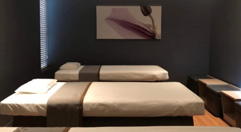 pattaya-lets-relax-onsen-spa-grand-center-point-space