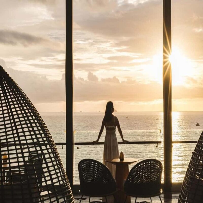 Pattaya: Pebbles Bar and Grill Restaurant F&B Packages - Who Will Love This Experience?