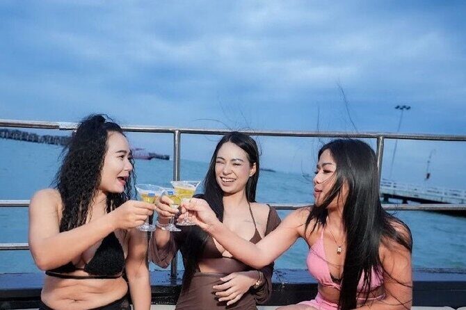 Pattaya Sunset Boat with Starters Admission Ticket - FAQ