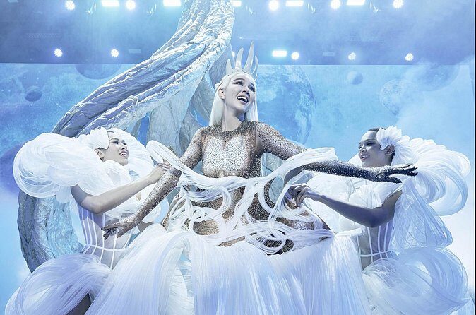 Pattaya Tiffanys Cabaret Show Entry Ticket - Who Should Consider This Tour?