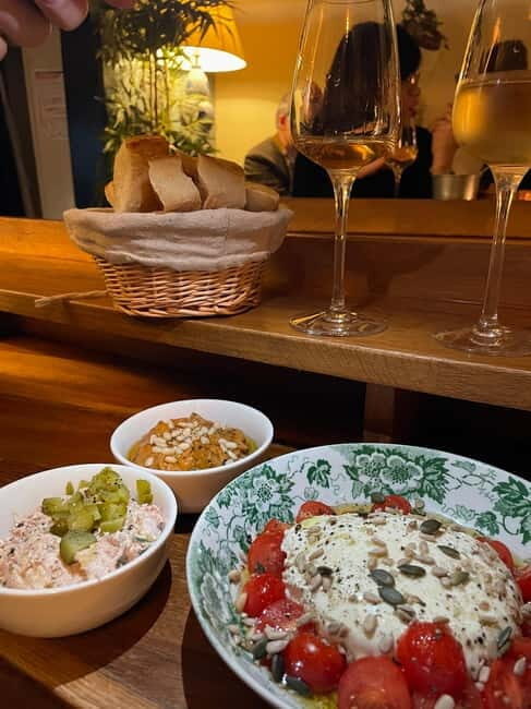 Pau Wine Experience : Guided Tasting in Top Wine Bars - Key Points
