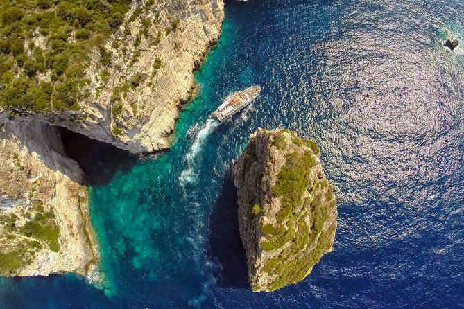 paxos-antipaxos-blue-caves-cruise-from-corfu