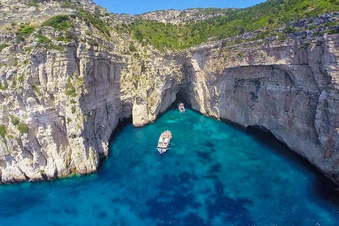 paxos-antipaxos-blue-caves-day-tour-from-corfu