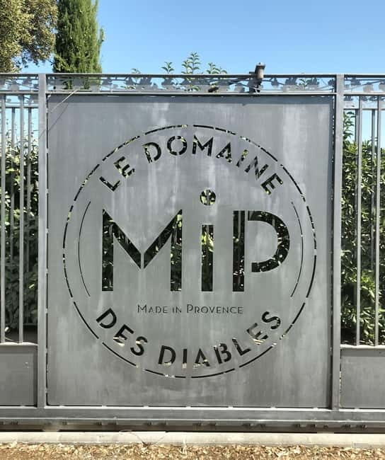 Peaceful Countryside Day : vineyards, food & villages - Frequently Asked Questions