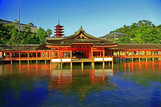peaceful-hiroshima-miyajima-unesco-1-day-bus-tour