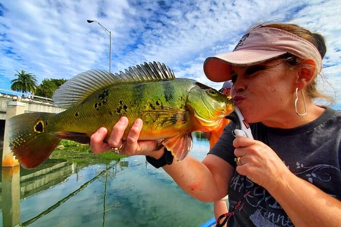 peacock-bass-fishing-trip-near-biscayne-bay