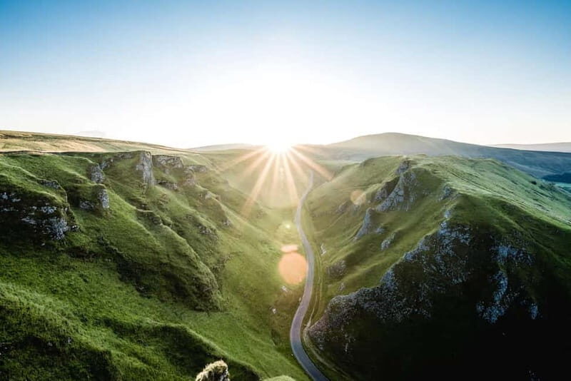 Peak District: Fun Puzzle Treasure Hunt to a Pub! - Key Points