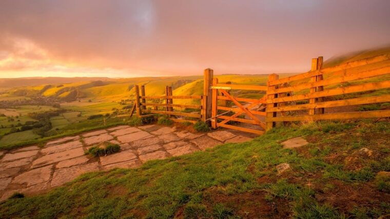peak-district-yorkshire-online-road-trip-guidebook