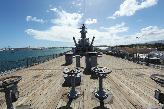 pearl-harbor-history-remembered-tour-from-ko-olina