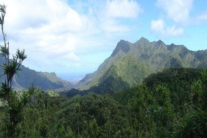 pearl-harbor-mini-circle-island-tour-from-waikiki