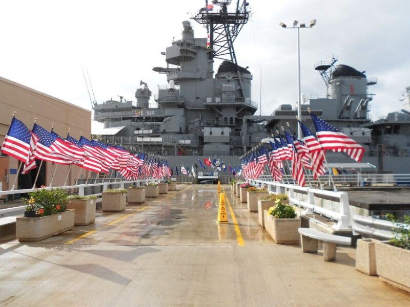 pearl-harbor-uss-arizona-memorial-battleship-missouri-3
