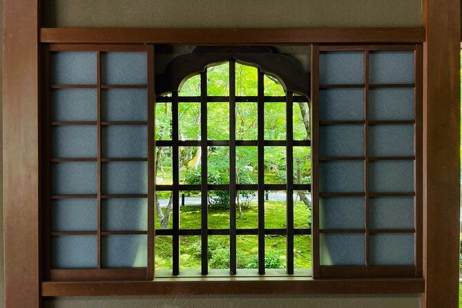 pedal-adventure-kyoto-e-bike-tour-true-kyoto-avoid-the-crowds