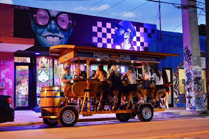 pedal-pub-miami-wynwood-graffiti-bar-tour