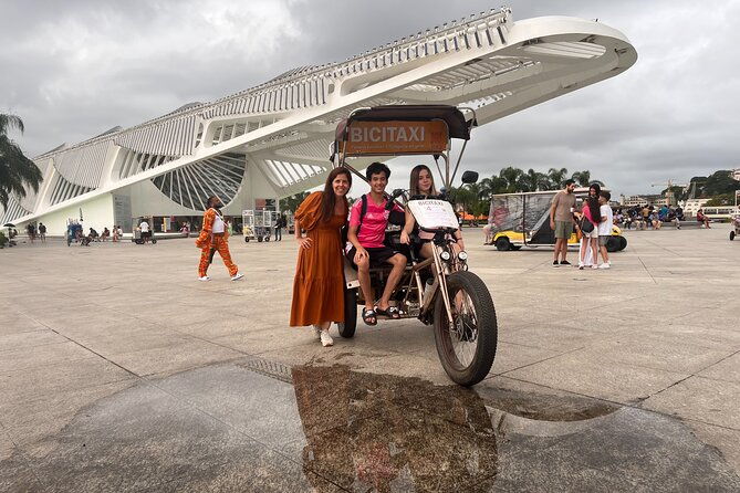 pedicab-tour-of-the-historical-city-centre-in-rio-de-janeiro