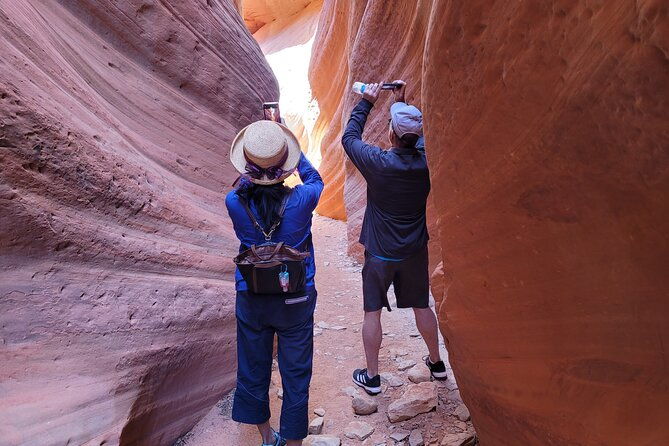 peek-a-boo-slot-canyon-tour-utv-adventure-private