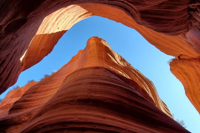 peek-a-boo-slot-canyon-value-tour