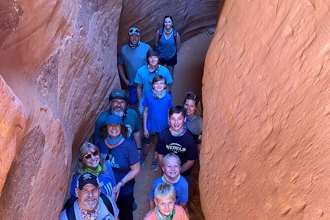 peek-a-boo-slot-canyon-value-tour