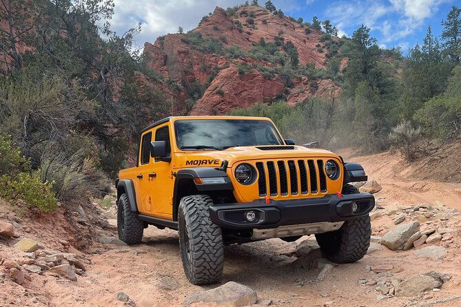 peekaboo-slot-canyon-jeep-tour