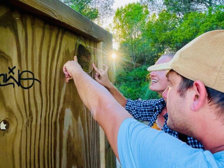 peguera-adventure-walk-for-couples-fun-game-city-walk