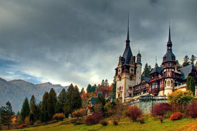 peles-castle-bran-draculas-castle-brasov-day-tour-from-bucharest