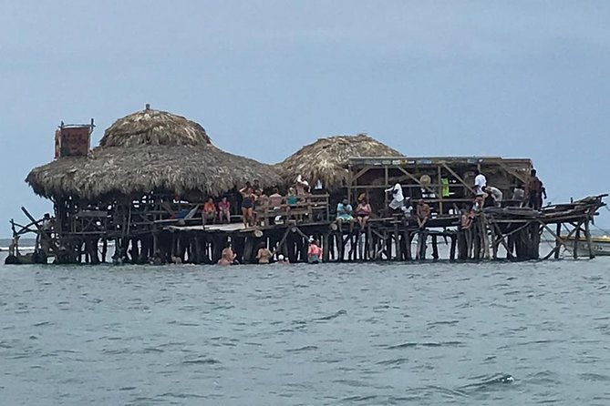 pelican-bar-private-tour