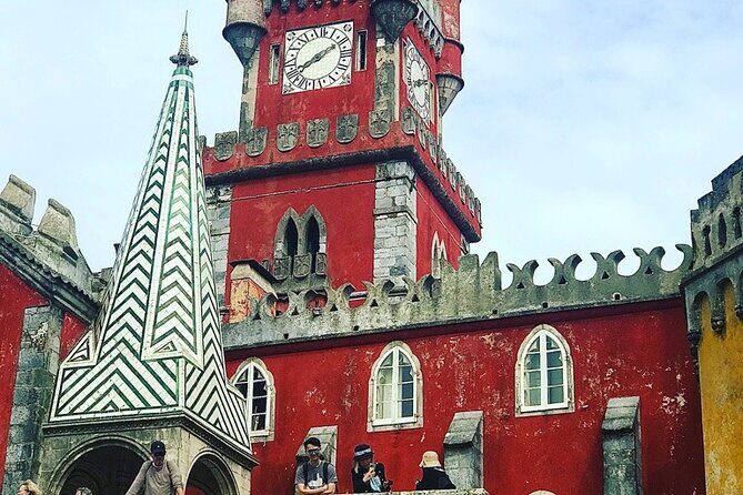 Pena Palace entrance included, Sintra, Cascais, private tour - FAQs