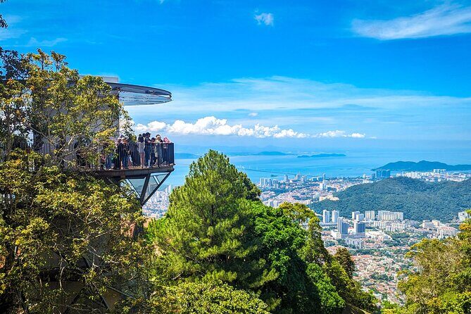 Penang City & temple Tour with Penang Hill Train Fast Lane Ticket - A Detailed Look at the Tour Itinerary