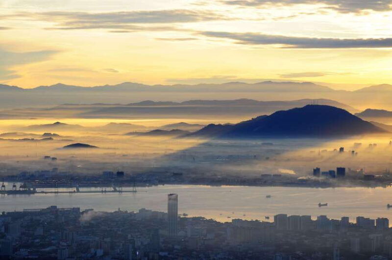 penang-kek-lok-si-temple-and-penang-hill-guided-tour
