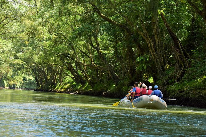 penas-blancas-river-safari-float-from-la-fortuna