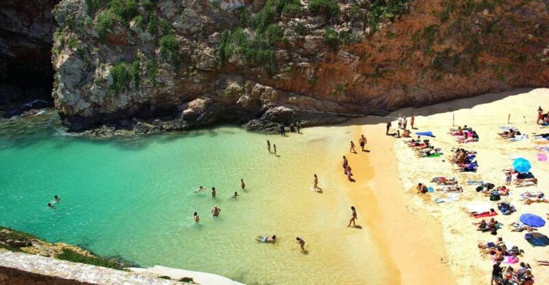 peniche-berlengas-island-trip-hiking-and-cave-tour