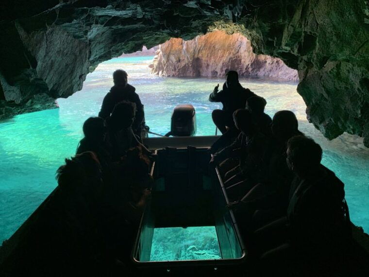 peniche-berlengas-island-trip-hiking-and-cave-tour