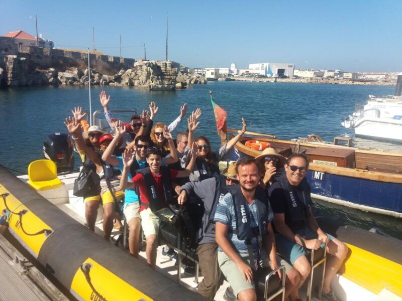 peniche-dolphin-route-boat-trip