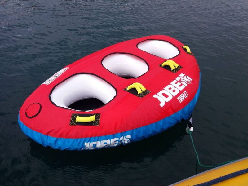 peniche-traction-buoy-or-banana-boat-adventure