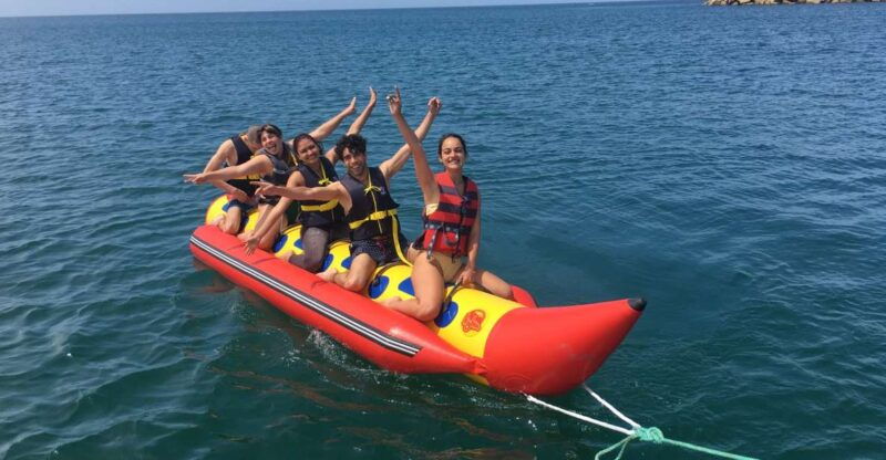peniche-traction-buoy-or-banana-boat-adventure