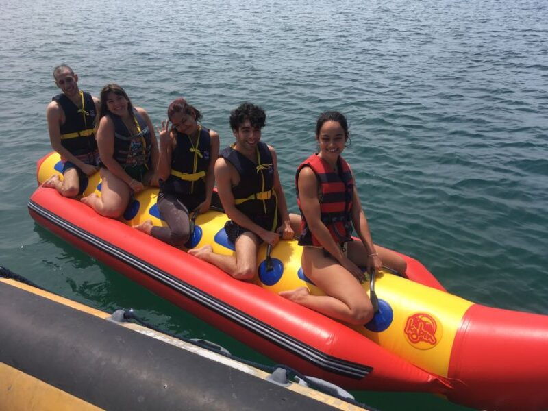 peniche-traction-buoy-or-banana-boat-adventure