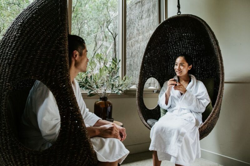 Peninsula Hot Springs: Private Sanctuary and Bathing - Key Points