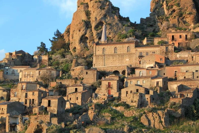 Pentedattilo: Ghost Town Private Walking Tour - Key Points