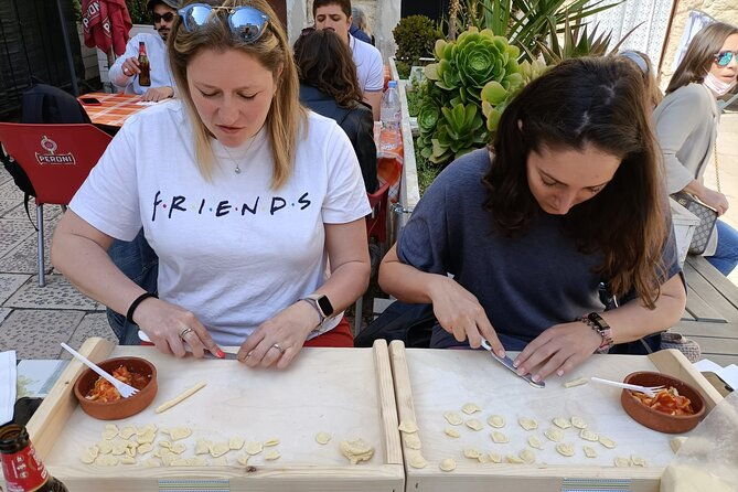 people-of-bari-unusual-guided-tour-with-pasta-making-at-grandma-house